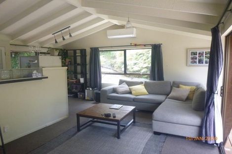 Photo of property in 43 Birdwood Road, Swanson, Auckland, 0612