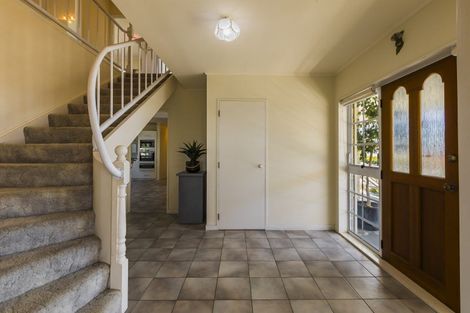 Photo of property in 81 Churchill Drive, Taradale, Napier, 4112