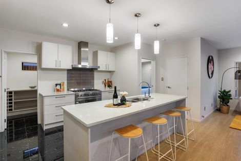 Photo of property in 16 Dalray Avenue, Takanini, 2112