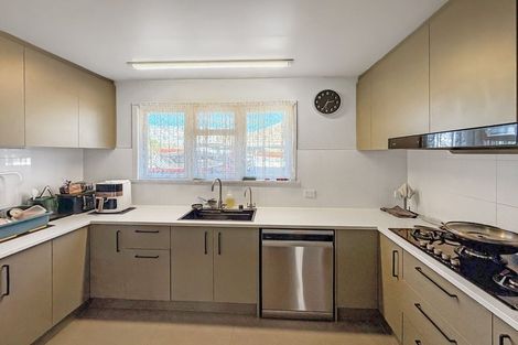 Photo of property in 48 Bournemouth Crescent, Aranui, Christchurch, 8061