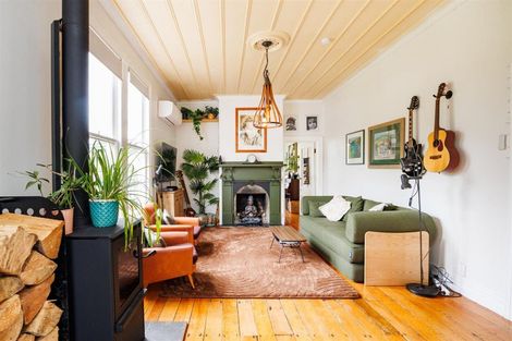 Photo of property in 4 Bond Street, Marton, 4710