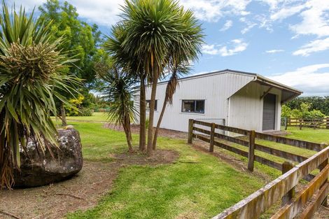 Photo of property in 139 Richmond Road, Brixton, New Plymouth, 4373