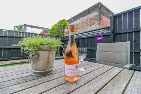 Photo of property in 50 Wilson Street, Whanganui, Wanganui, 4500