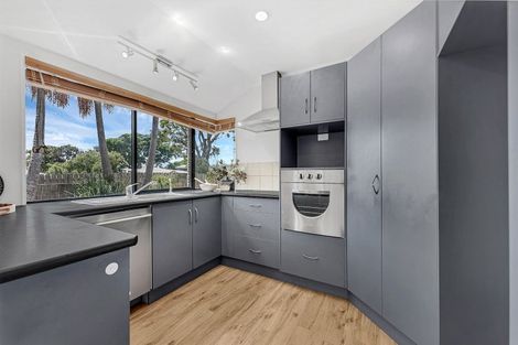 Photo of property in 110a Victoria Street West, Pukekohe, 2120