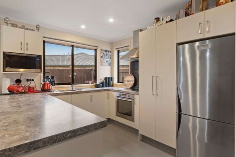 Photo of property in 100 Twin Oak Avenue, Papamoa Beach, Papamoa, 3118