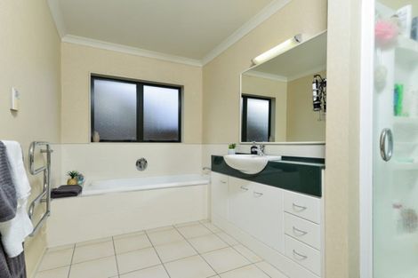 Photo of property in 72 Huntington Drive, Huntington, Hamilton, 3210