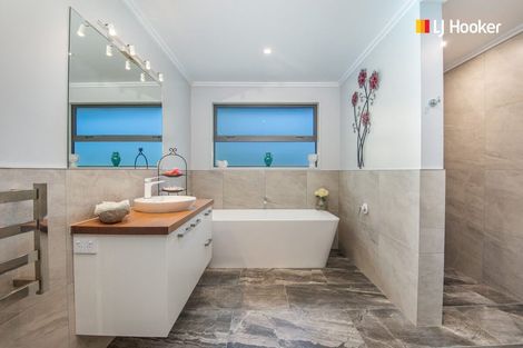 Photo of property in 1f Hoylake Street, Outram, 9019