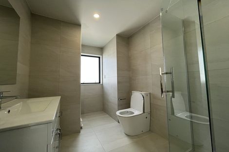 Photo of property in 2 Te Kaapia Road, Papakura, 2110