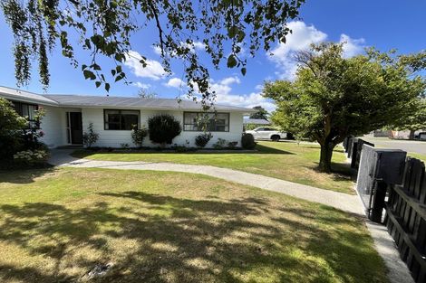 Photo of property in 4 Dove Place, Westbrook, Palmerston North, 4412