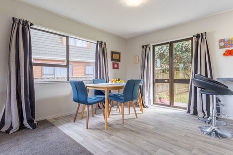 Photo of property in 79 Aorangi Road, Paraparaumu, 5032