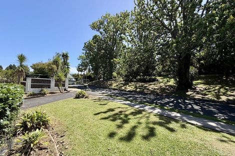 Photo of property in 5 Holyoake Place, Chatswood, Auckland, 0626