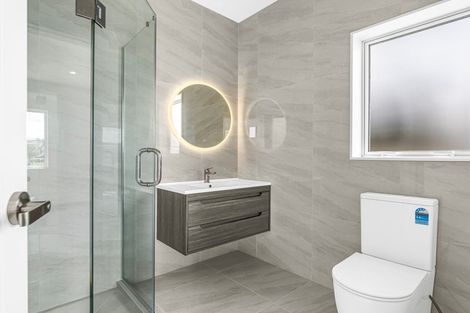 Photo of property in 17 Uatoto Road, Clarks Beach, 2122