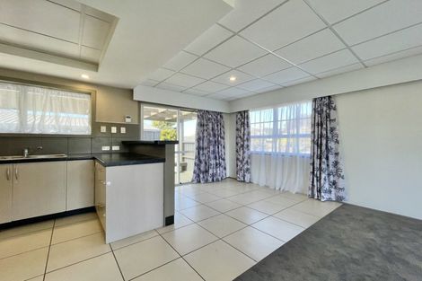 Photo of property in 26 Waianiwa Place, Tokoroa, 3420