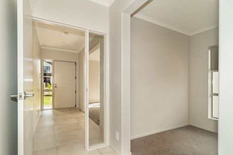 Photo of property in 10 Kabardin Street, Karaka, Papakura, 2113