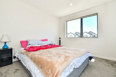 Photo of property in 7 Combat Street, Papakura, 2110