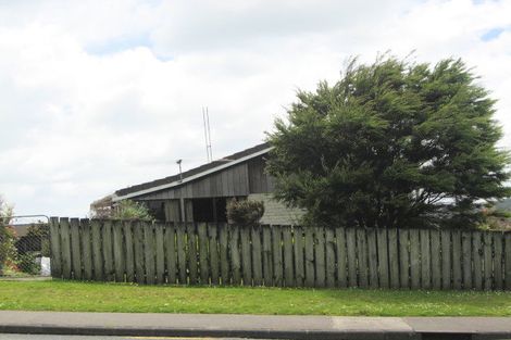 Photo of property in 736 Whangaparaoa Road, Manly, Whangaparaoa, 0930