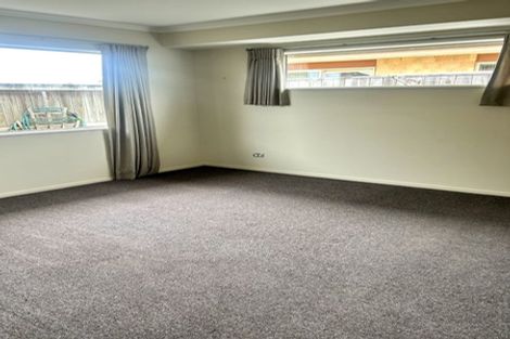 Photo of property in 3 Reeves Road, Rangiora, 7400