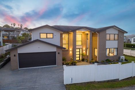 Photo of property in 24 Mettam Drive, Swanson, Auckland, 0614