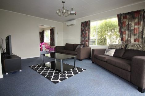 Photo of property in 48 Queen Street, Dannevirke, 4930