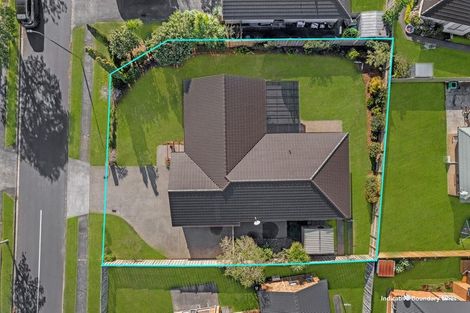 Photo of property in 3 Russett Grove, Henderson, Auckland, 0612