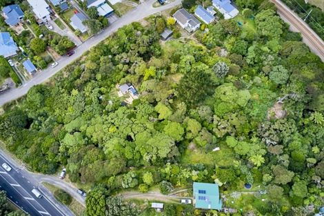 Photo of property in 9 Weku Road, Pukerua Bay, 5026