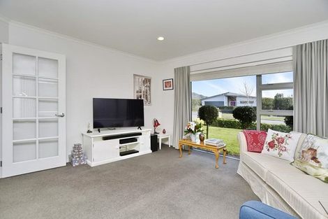 Photo of property in 30 Taiore Crescent, Marshland, Christchurch, 8083