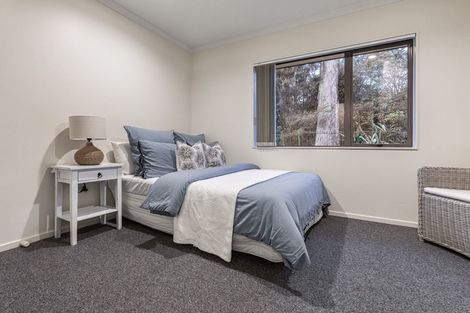 Photo of property in 16 Elder Place, Massey, Auckland, 0614