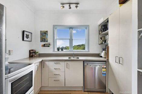 Photo of property in 21 Zetland Street, Highbury, Wellington, 6012