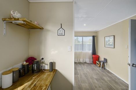 Photo of property in 21a Railway Road, Bunnythorpe, Palmerston North, 4478