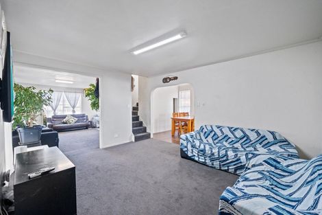 Photo of property in 23 Neems Place, Manurewa, Auckland, 2102