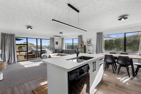 Photo of property in 11 Ruahine Street, Ohauiti, Tauranga, 3112