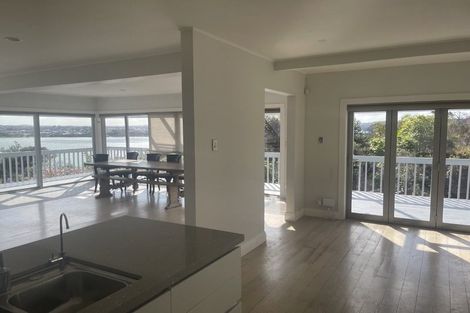 Photo of property in 25 Brigantine Drive, Beach Haven, Auckland, 0626