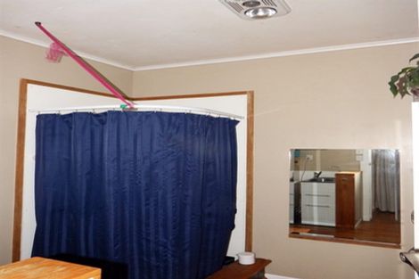 Photo of property in 25 Hunia Street, Marton, 4710