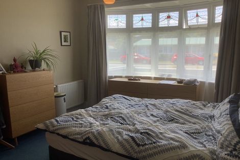 Photo of property in 1 Tennyson Street, Petone, Lower Hutt, 5012