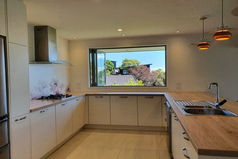 Photo of property in 42 Main Road, Mount Pleasant, Christchurch, 8081