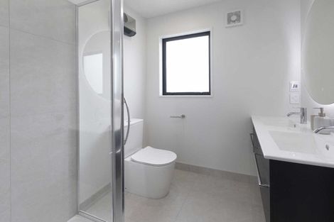 Photo of property in 1/117 Hills Road, Edgeware, Christchurch, 8013