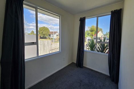 Photo of property in 20 Rountree Place, Conifer Grove, Takanini, 2112