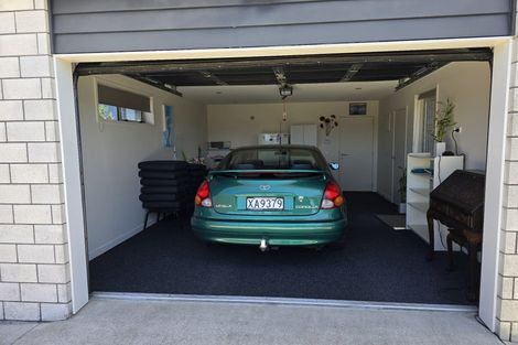 Photo of property in 4 Spinifex Street, Papamoa Beach, Papamoa, 3118