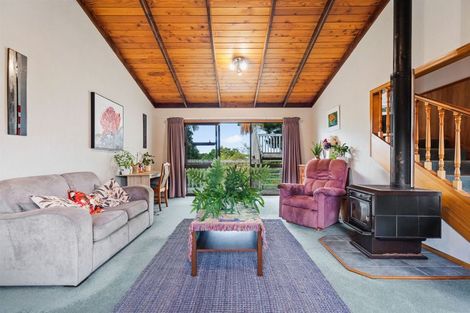 Photo of property in 196 Fairway Drive, Te Kamo, Whangarei, 0112