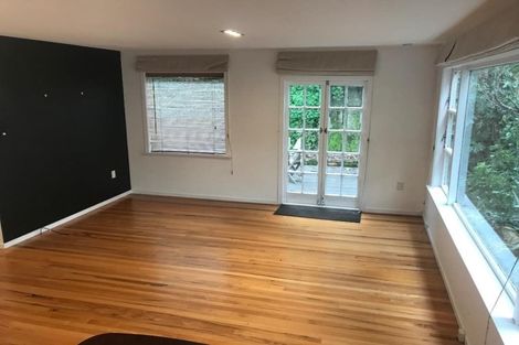 Photo of property in 320 Ohiro Road, Brooklyn, Wellington, 6021