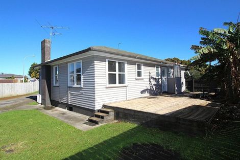 Photo of property in 26 Adams Road, Manurewa, Auckland, 2102