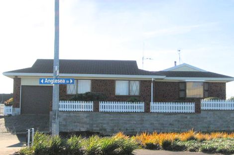 Photo of property in 46j Anglesea Street, Hamilton Central, Hamilton, 3204