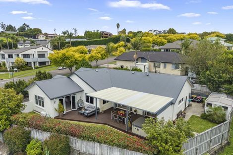 Photo of property in 15 Adler Drive, Ohauiti, Tauranga, 3112