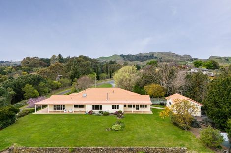 Photo of property in 122 Kopanga Heights Lane, Havelock North, 4130