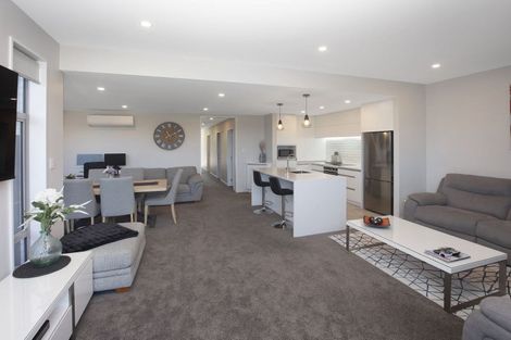 Photo of property in 16 Glen Rosa Lane, Broomfield, Christchurch, 8042