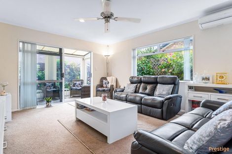 Photo of property in 28 Dan Tori Place, Orewa, 0931
