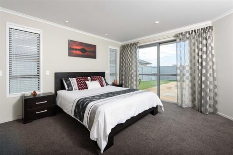 Photo of property in 84 Palm Springs Boulevard, Papamoa Beach, Papamoa, 3118