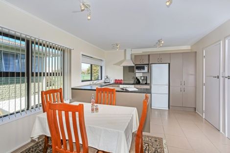 Photo of property in 9 Turner Place, Pukekohe, 2120