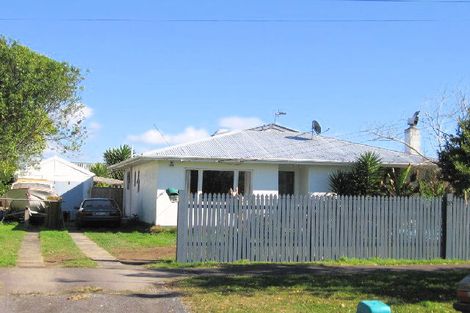 Photo of property in 20a Bunnythorpe Road, Papakura, 2110