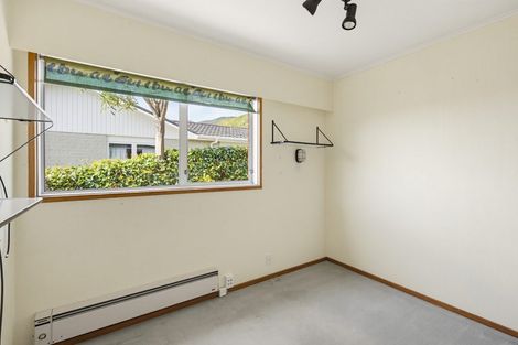 Photo of property in 107 Winara Avenue, Waikanae, 5036